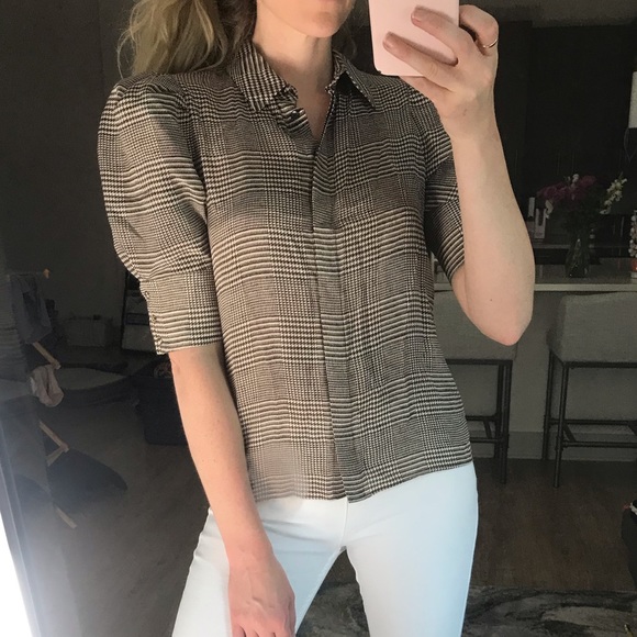 Alice + Olivia Willa Houndstooth Check Scrunched Puff-Sleeve Top - Picture 2 of 3